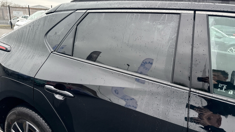 Toyota bZ4X 165kW Design 73kWh 5dr Auto Electric Hatchback